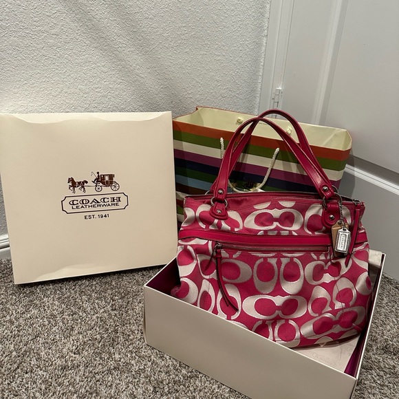 Hot Pink Signature Coach Bag - Picture 2 of 8